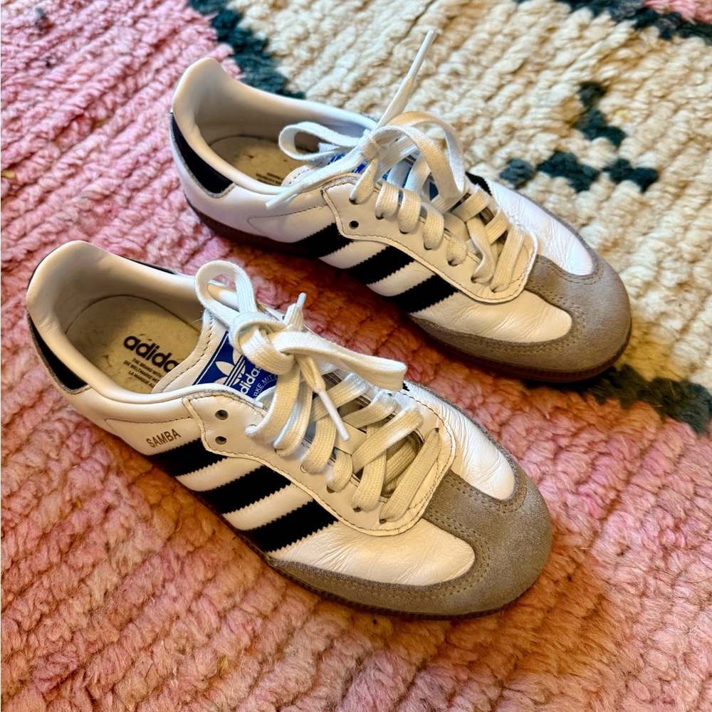 Adidas white Sambas kids size 4